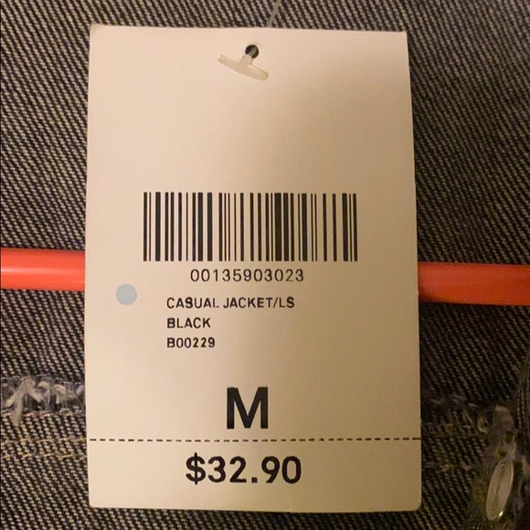 Crop black denim jacket - Picture 3 of 3